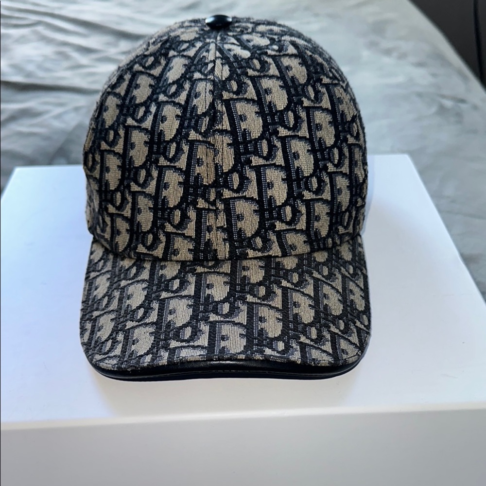 Dior blue and gray oblique Monogram Cap 100% authentic🔥🔥🔥